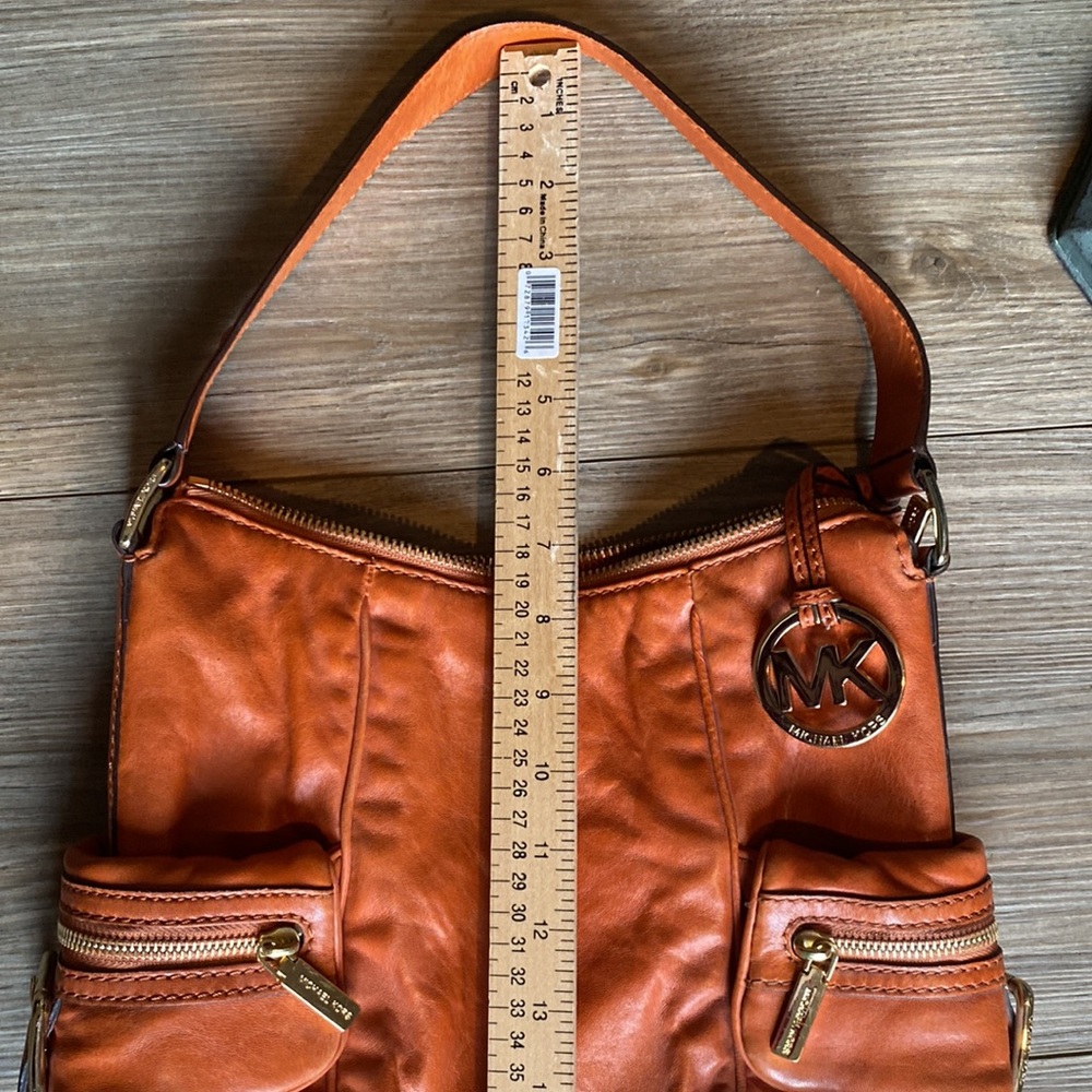 👜MICHAEL KORS Leather Collection - Burnt Orange Shoulder Bag - Picture 12 of 13